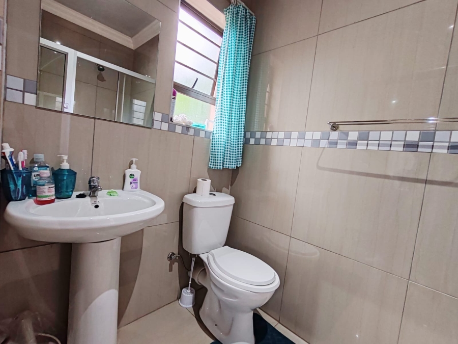 2 Bedroom Property for Sale in Miederpark North West